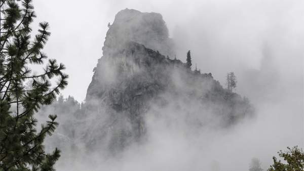 Low cloud over Glacier Point